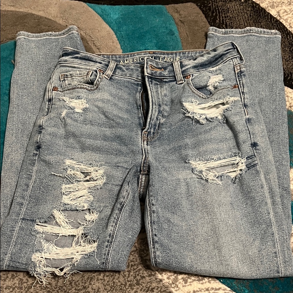 American Eagle Ripped Blue Jeans, stretchy